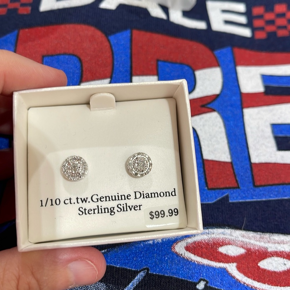 1/10 sterling Silver Stud Diamond Earrings